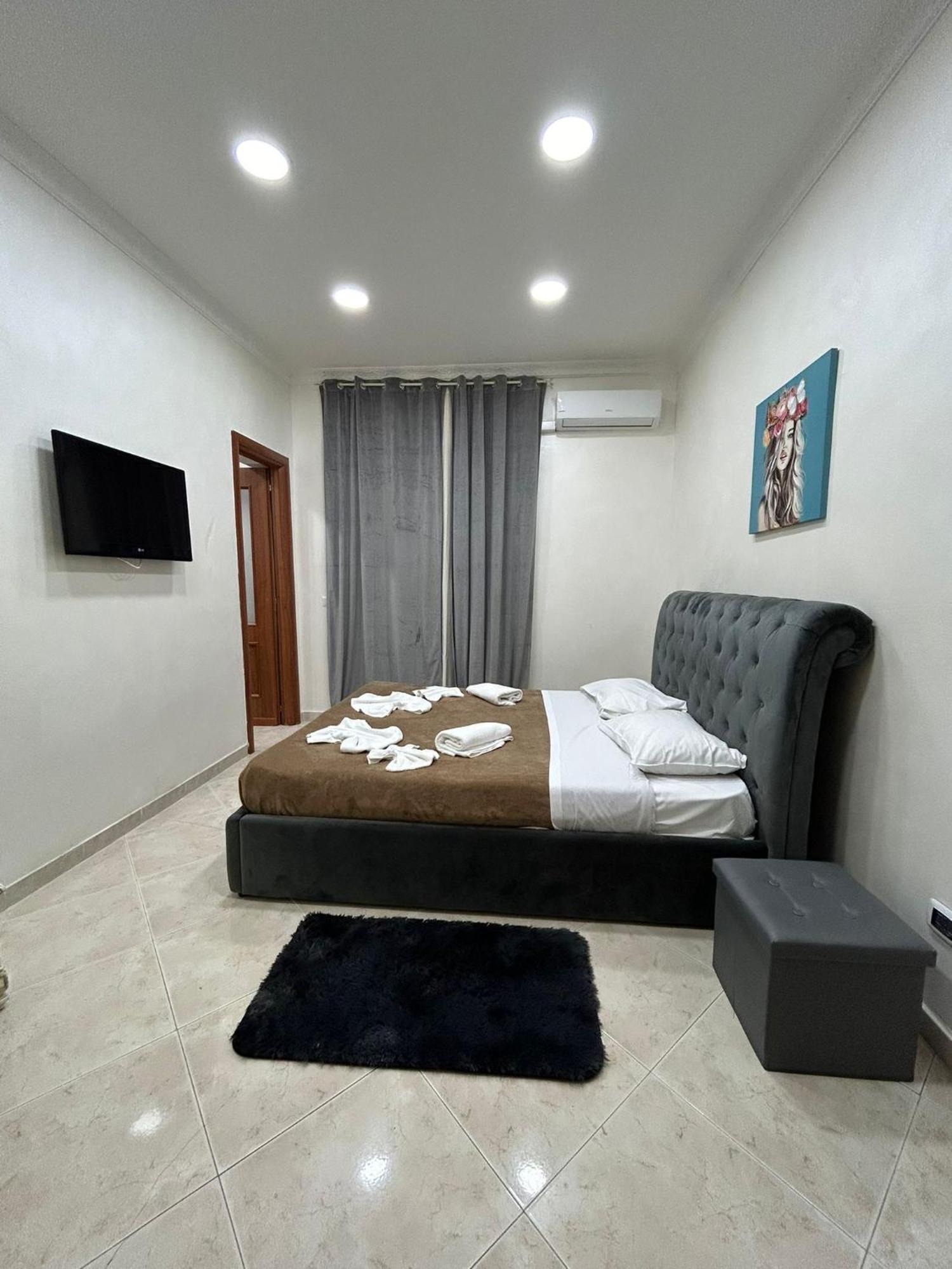 Ferienwohnung Dora House Valentino Neapel Exterior foto